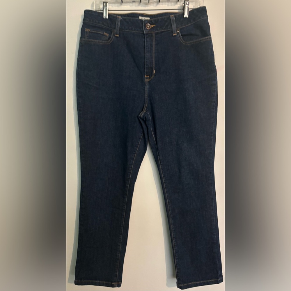L. L. Bean 12 Classic Fit True Shape Jeans High waist Slim Leg Ankle Length Jean